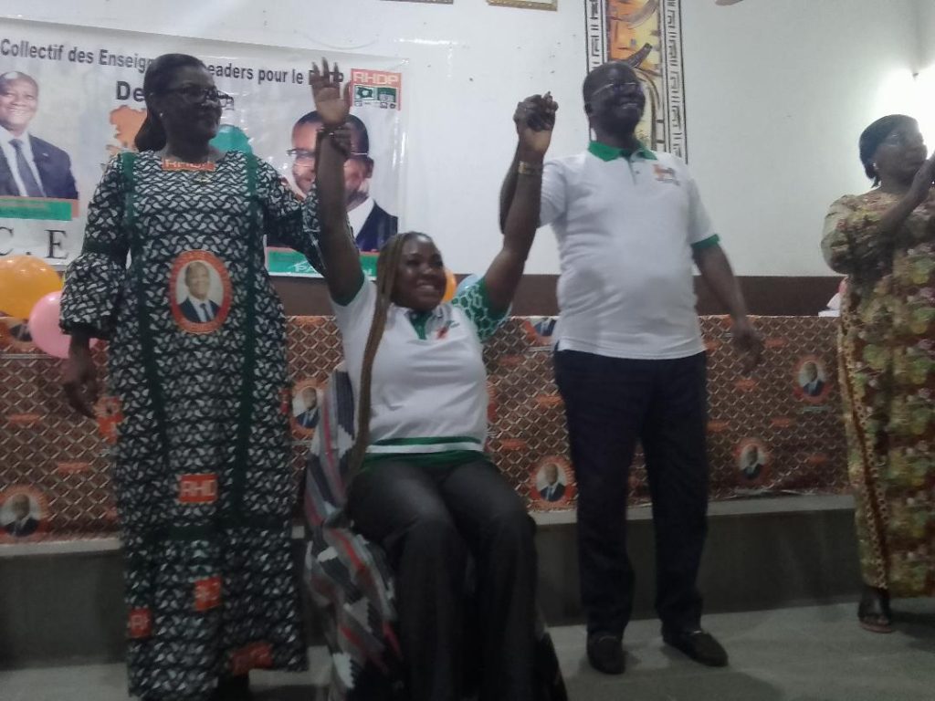 Côte d’Ivoire-AIP/ Présidentielle 2025: la présidente du collectif des enseignantes leaders pour le RHDP de Katiola investie