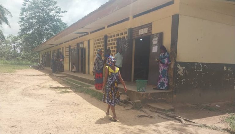 Côte d’Ivoire-AIP/ Présidentielles 2025: les populations d’Alépé votent au compte-gouttes