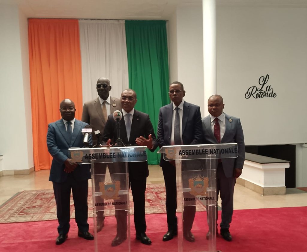 Côte d’Ivoire-AIP/ Le ministre des Finances et du Budget obtient le quitus des députés pour le règlement du budget de l’État de 2024