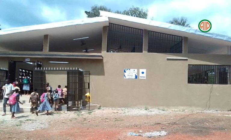 Côte d’Ivoire-AIP / La Fondation Porteo offre une cantine scolaire moderne pour nourrir l’espoir et booster l’éducation à Kirifi