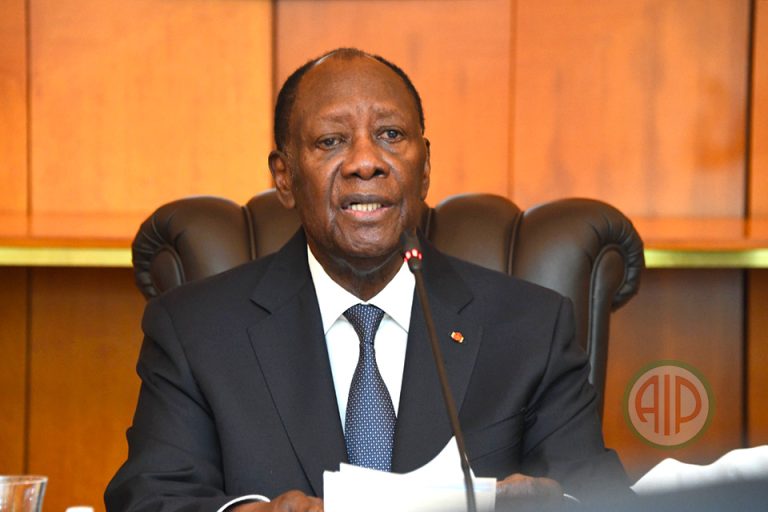 Côte d’Ivoire-AIP/ Alassane Ouattara exhorte le gouvernement à poursuivre les efforts pour améliorer les conditions de vie des populations