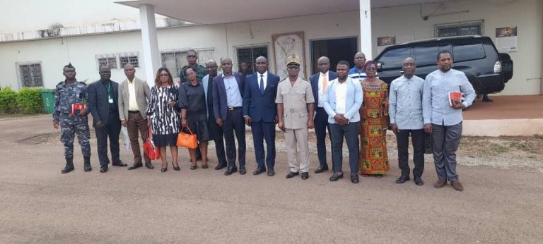Côte d’Ivoire-AIP / Des agents de l’État formés au respect de la hiérarchie pour une meilleure performance administrative