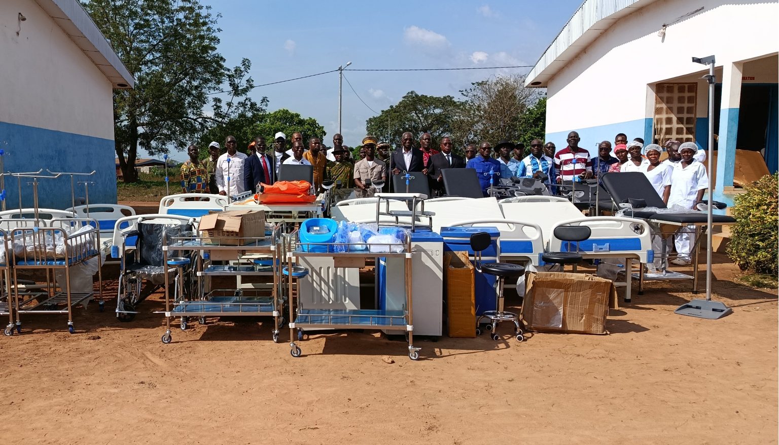 Côte d’Ivoire – AIP / Des structures éducatives et sanitaires du N’Zi équipées en matériels à hauteur de 110 000 000 FCFA