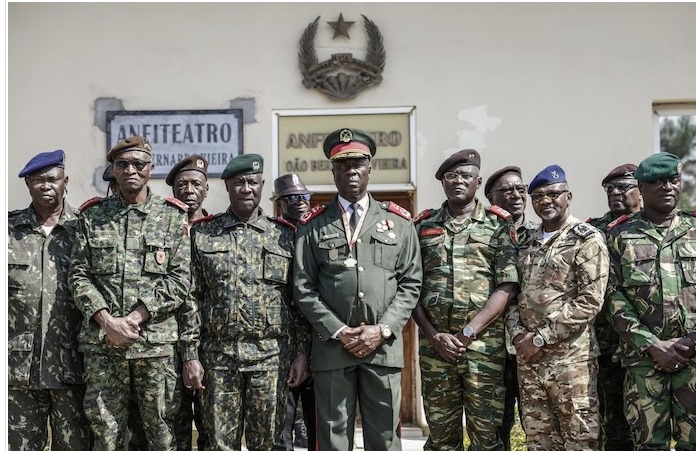 Côte d’Ivoire-AIP/Inter/ Guinée-Bissau: le Général Horta N’tam investi président de la transition après le renversement d’Umaro Sissoco Embaló