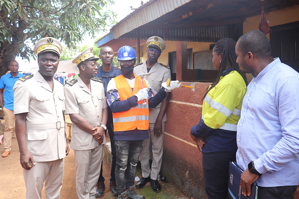 Côte d’Ivoire-AIP/ Lancement des travaux de réparation des maisons fissurées à Angovia et Allahou-Bazi