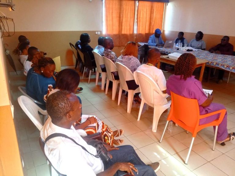 Côte d’Ivoire-AIP / Des agents de la Fonction publique formés à Guiglo pour devenir acteurs de la lutte contre le VIH/Sida