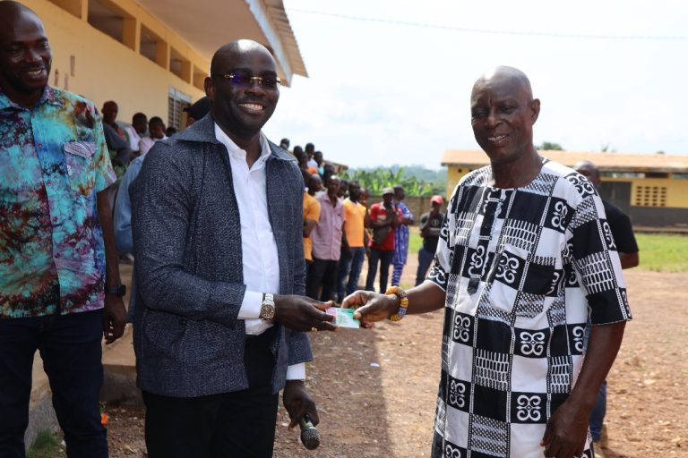 Côte d’Ivoire – AIP/ L’éducation au cœur d’une initiative citoyenne portée par un cadre du canton Djandji à Aboisso