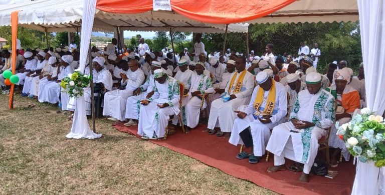 AIP/ Des fidèles de l’église Déhima prient pour la paix en Côte d’Ivoire