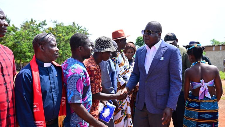 Côte d’Ivoire-AIP/Présidentielle 2025: Amedé Kouakou en tournée de remerciement et de mobilisation dans le Lôh-Djiboua