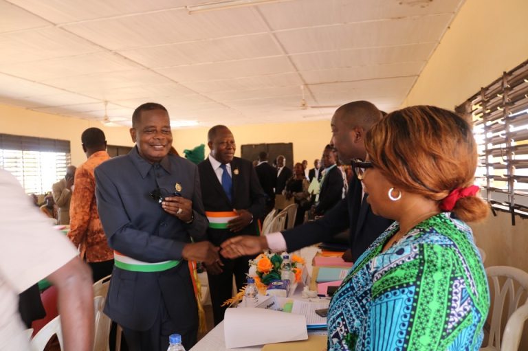 Côte d’Ivoire-AIP / Le conseil régional du Bélier adopte un budget de 3,37 milliards FCFA pour 2026