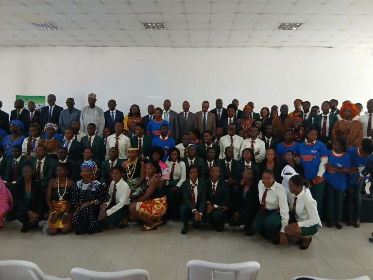 Côte d’Ivoire –AIP/ L’EMSP d’Abidjan récompense l’excellence et verse trois mois de bourses à ses étudiants