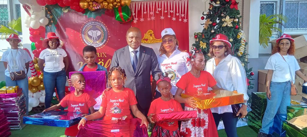 Côte d’Ivoire-AIP/ Un arbre de Noël au profit des enfants du Groupement ministériel des moyens généraux