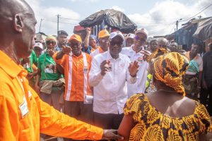 Côte d'Ivoire-AIP/ Législatives 2025: Adama Koné du RHDP présente sa vision aux commerçants du marché central de Bouaflé