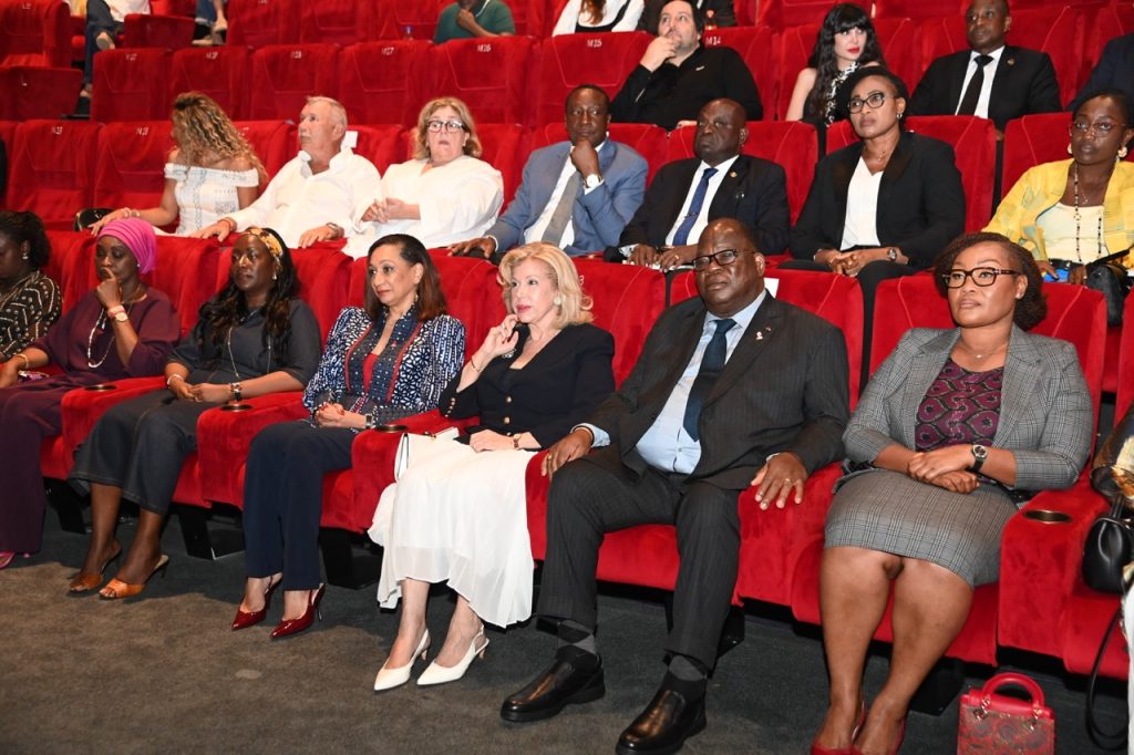 Côte d’Ivoire-AIP/ L’avant première de la série documentaire « L’Afrique c’est chic » dévoilée pour promouvoir la richesse culturelle du continent
