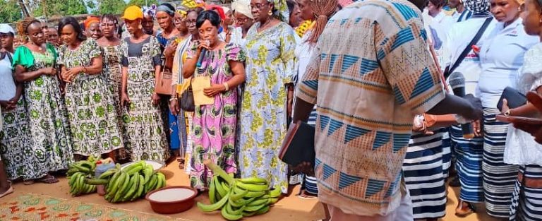Côte d’Ivoire-AIP/Danané : les femmes du mont Nimba présentent le fruit de leurs activités agricoles