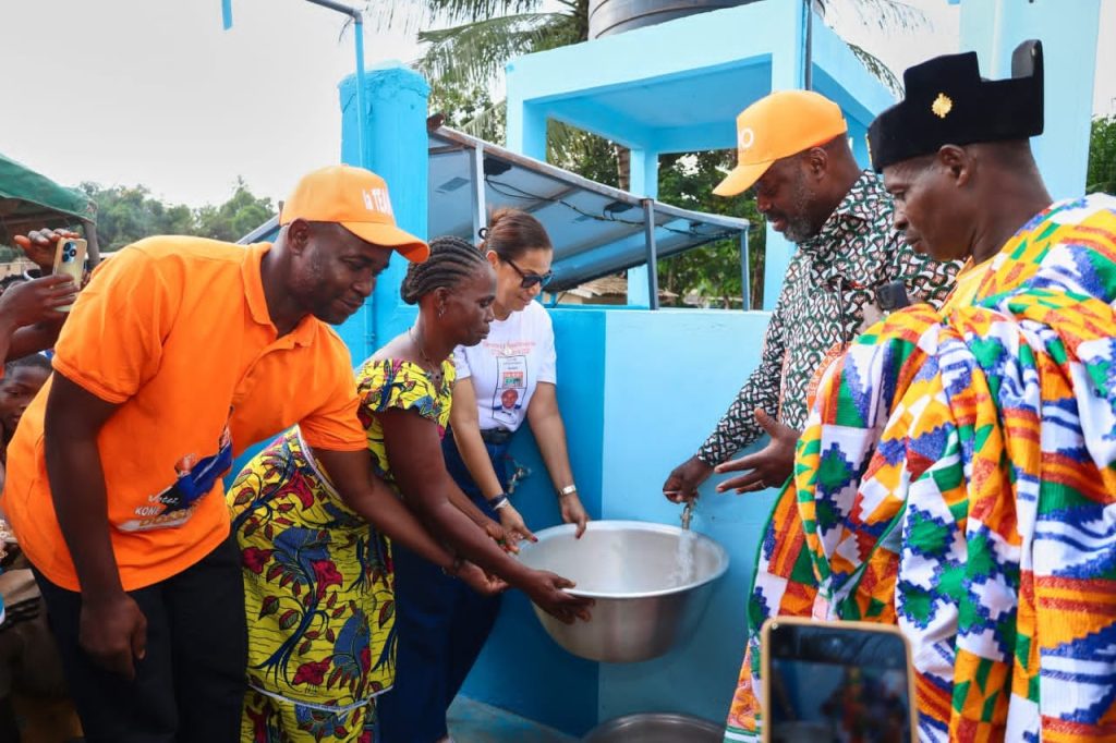 Côte d’Ivoire–AIP /Le maire de Mayo inaugure une pompe hydraulique solaire à Konankro