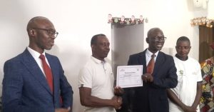 Côte d'Ivoire-AIP/ Des vulcanisateurs, transporteurs scolaires et ONG outillés pour renforcer la sécurité routière 