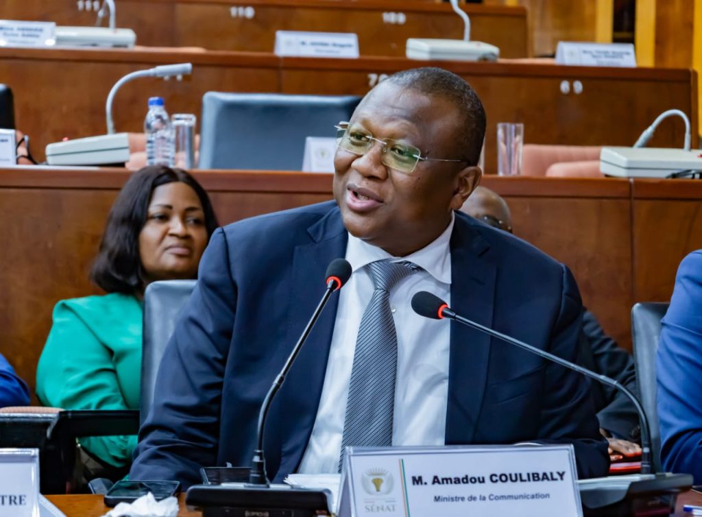 Côte d’Ivoire-AIP / Le Sénat adopte à l’unanimité les budgets 2026 de la Communication et de la Jeunesse