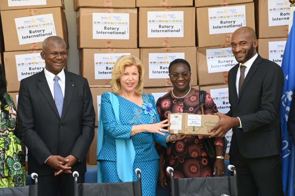 Côte d’Ivoire-AIP / Santé : le Rotary International offre des dons d’une valeur de 100 millions FCFA à l’Hôpital Mère-Enfant de Bingerville