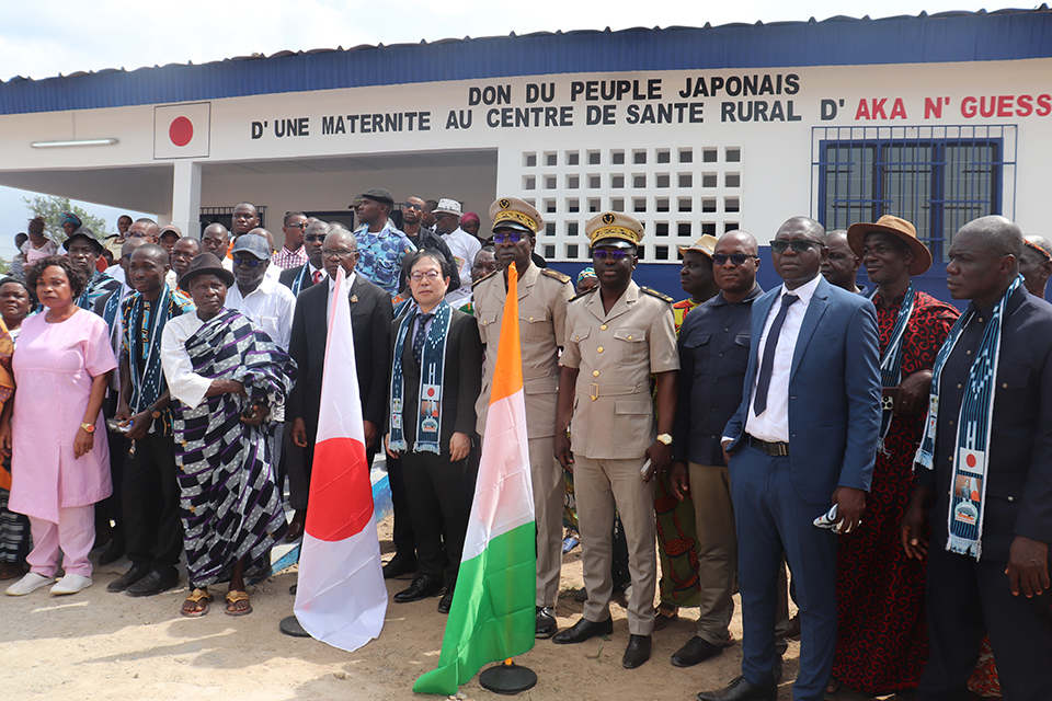 Côte d’Ivoire-AIP/ L’ambassade du Japon offre une maternité moderne à Aka N’Guessankro