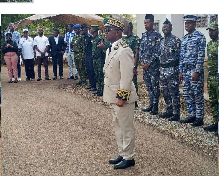 Côte d’Ivoire-AIP/ Le préfet d’Agnibilekrou appelle à une vigilance des forces de sécurité et à la prudence des transporteurs à l’approche des fêtes