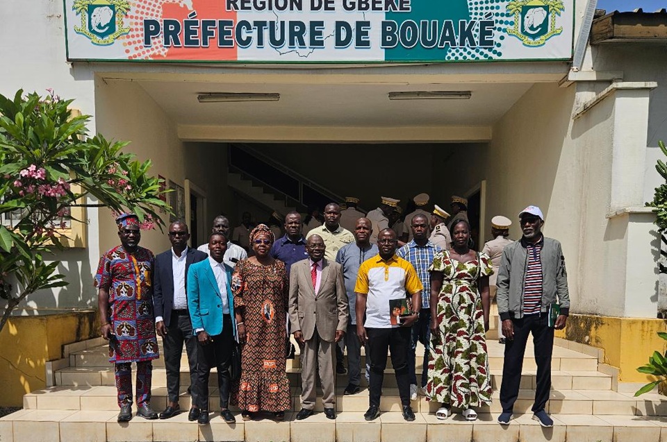 Côte d’Ivoire-AIP/ Législatives 2025 : la CEI de Gbêkê échange avec les candidats sur le guide du scrutin du 27 décembre