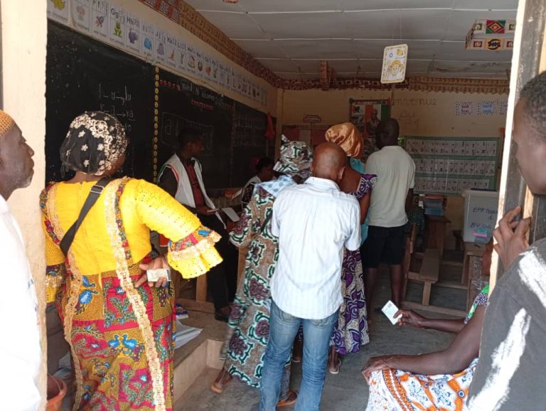 Côte d’Ivoire-AIP/ Législatives 2025 : le vote se déroule dans le calme malgré une faible affluence matinale à Téhini