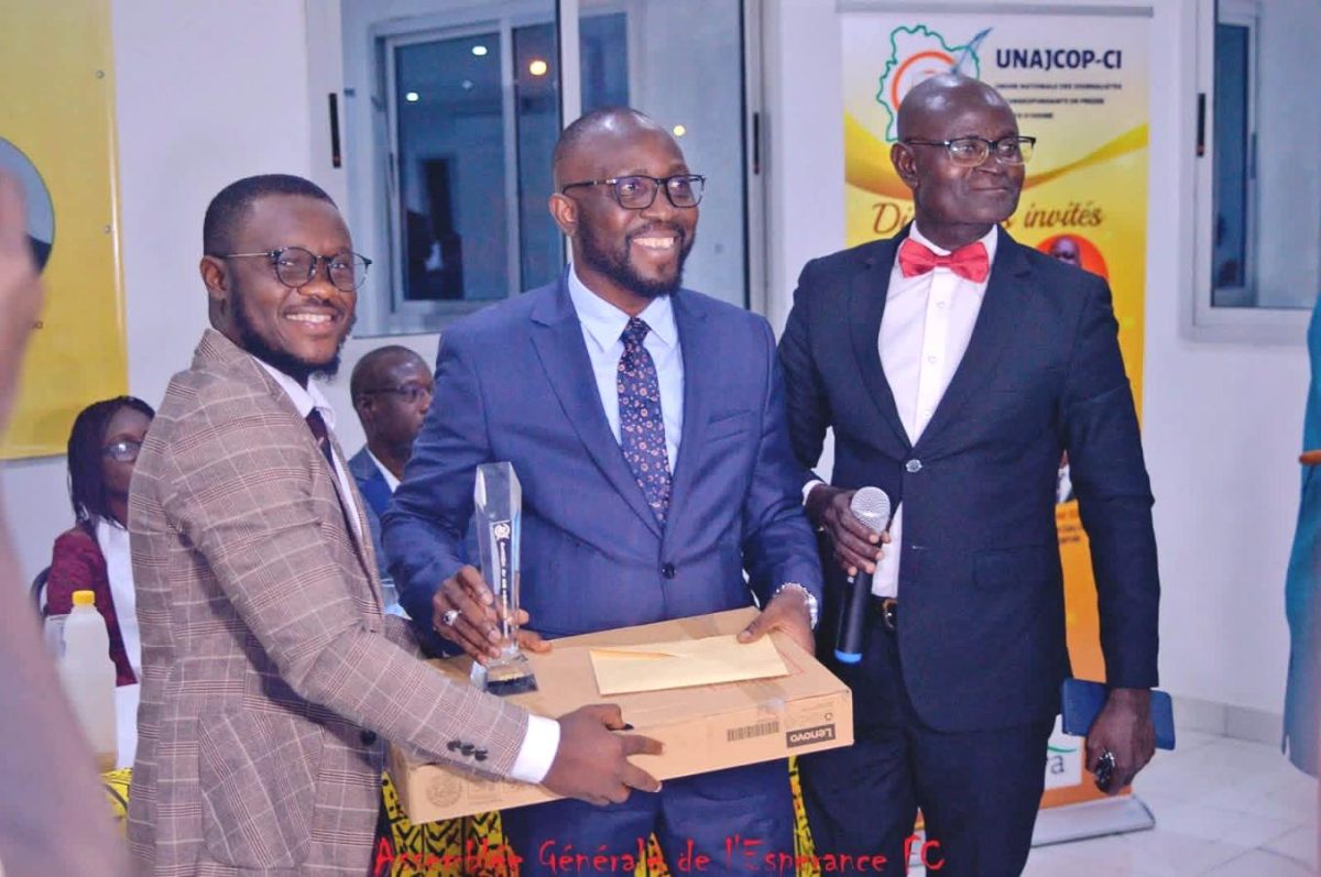 Côte d’Ivoire-AIP/ Médias : Seydou Badian remporte le Super Prix Plume ...