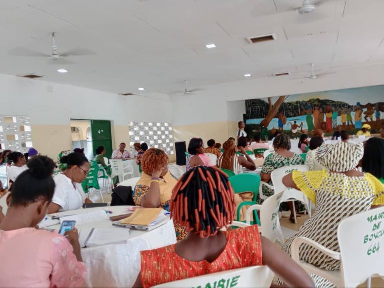 Côte d’Ivoire-AIP/Bonoua : des enseignantes formées à l’enseignement du français au préscolaire