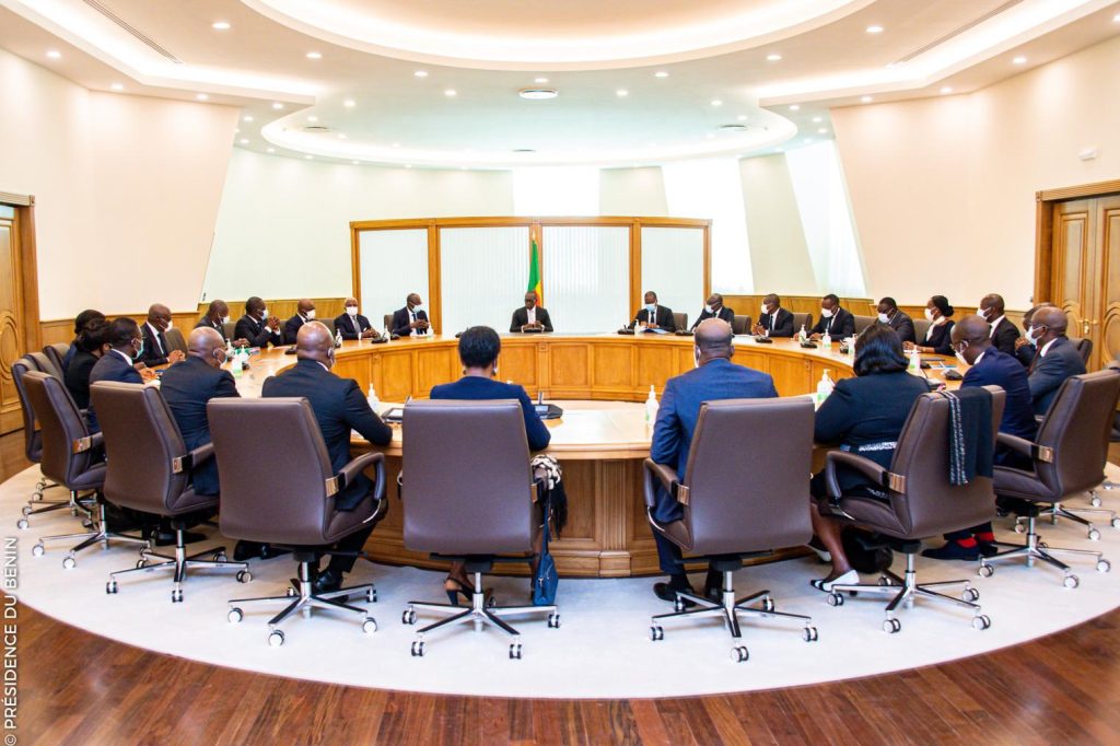 Côte d’Ivoire-AIP/Inter/ Après le putsch déjoué au Bénin, Patrice Talon réunit un Conseil extraordinaire des ministres