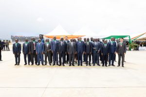 Côte d’Ivoire-AIP/Le ministre de l'enseignement technique Koffi N’Guessan honore ses prédécesseurs et partenaires stratégiques