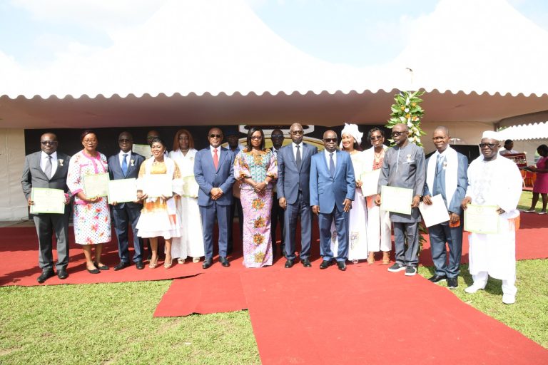 Côte d’Ivoire-AIP/232 agents de la CIE honorés par la médaille du travail