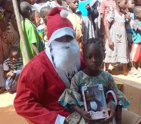 Côte d’Ivoire-AIP/ Diobala célèbre Noël avec ses tout-petits