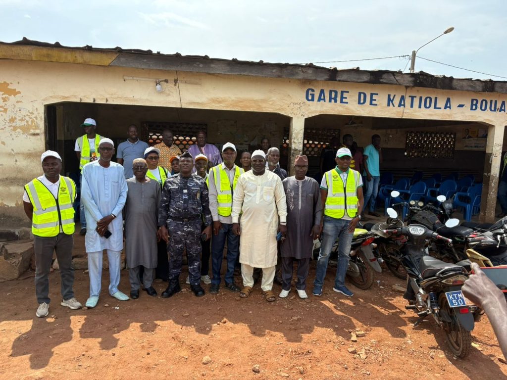 Côte d’Ivoire-AIP/Fêtes de fin d'année: la direction régionale des Transports sensibilise les usagers de Katiola sur le code de la route