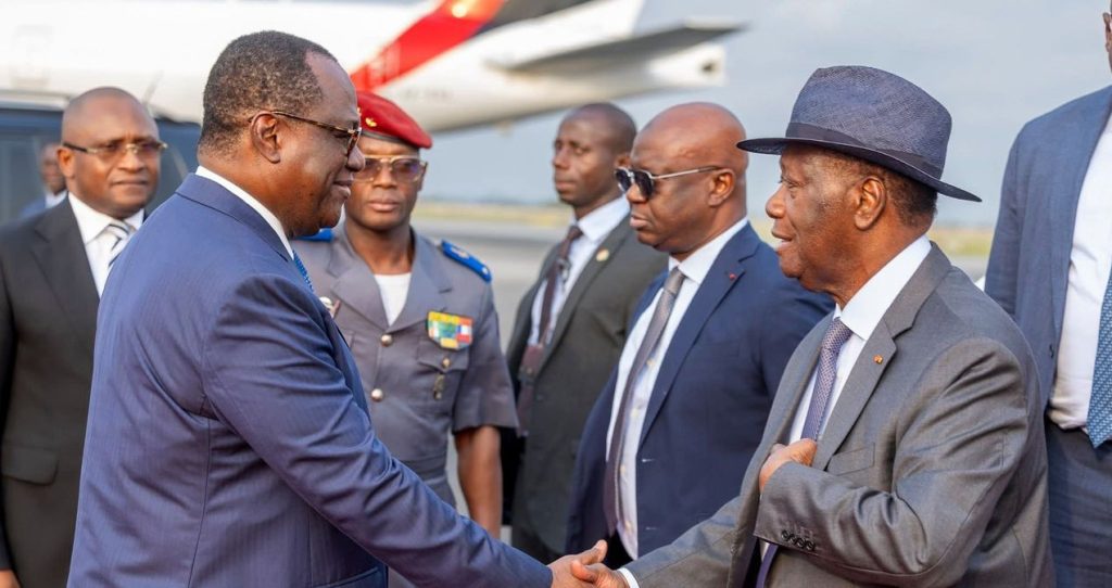 Côte d’Ivoire-AIP/Le Président Alassane Ouattara regagne Abidjan après un séjour en France