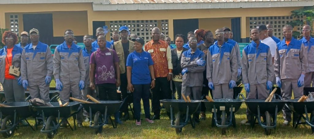 Côte d’Ivoire-AIP / Diversification des revenus : le projet ENACTE forme des cacaoculteurs à la production de biochar à Soubré et Méagui