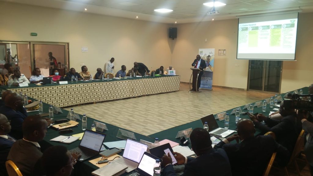 Côte d’Ivoire-AIP / Développement urbain : le PDDVIS fait le point avec les maires à Korhogo
