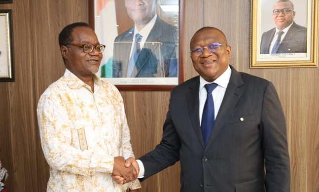 Côte d’Ivoire-AIP / Le fonds de solidarité étendu à tous les journalistes seniors du Cénacle