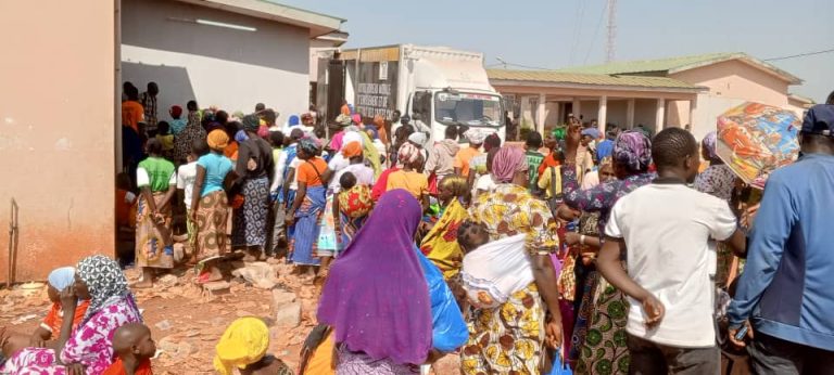 Côte d’Ivoire-AIP/ Le préfet de Dianra félicite la mobilisation des populations pour la carte CMU