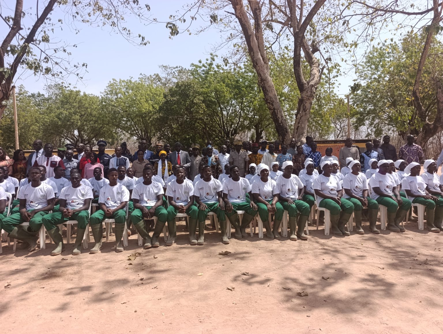Côte d’Ivoire-AIP/ Une cohorte de 100 jeunes formés en agro-pastorale reçoivent du matériel de travail