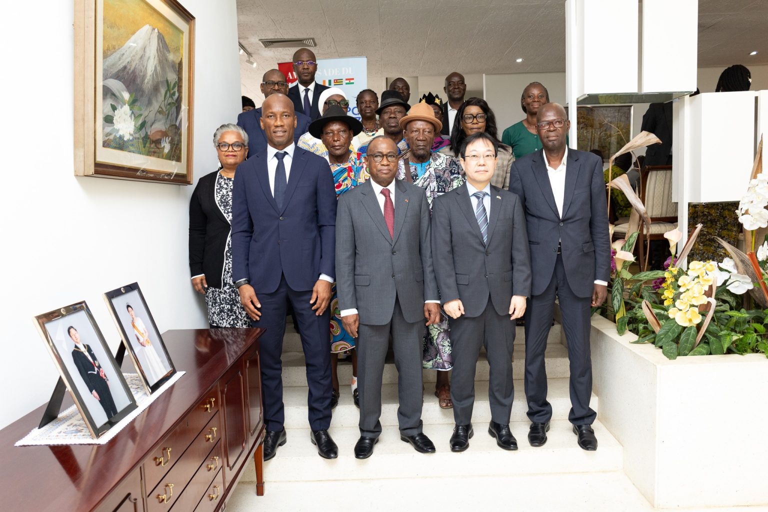 Côte d’Ivoire-AIP/Le ministre Koffi N’Guessan préside la signature du contrat de subvention pour l’aménagement du lycée moderne de Guibéroua