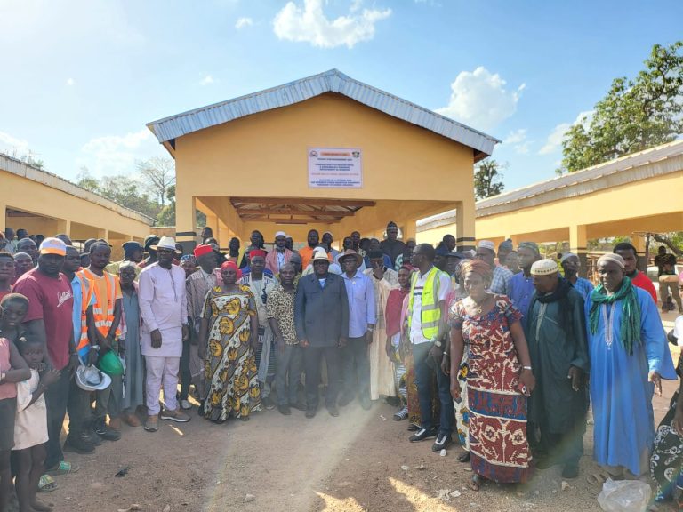 Côte d’Ivoire-AIP/Le marché rural de Tahouara inauguré pour dynamiser le commerce local