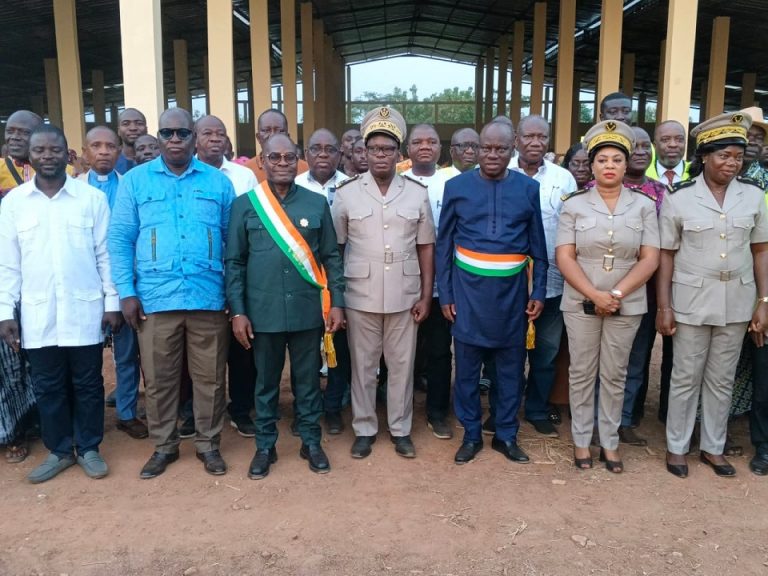 Côte d’Ivoire – AIP / Le nouveau marché moderne d’Attiégouakro inauguré après 39 ans d’attente