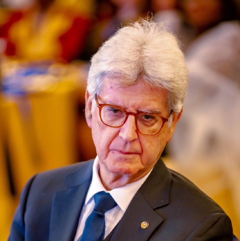 Côte d’Ivoire-AIP/ Le Rotary inaugure la Roue “En finir avec la Polio”, symbole de 40 ans de lutte contre la maladie