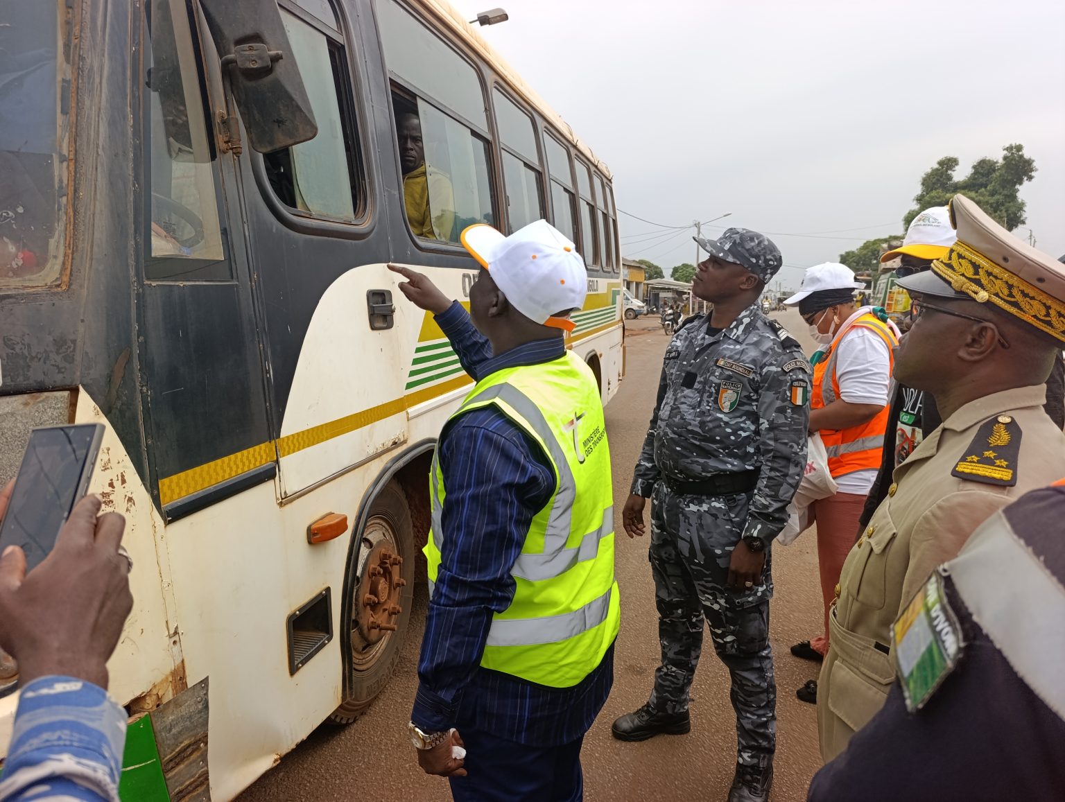 Côte d’Ivoire-AIP/ 37è édition de la sécurité routière: les FDS exhortées à la répression contre l’incivisme routier