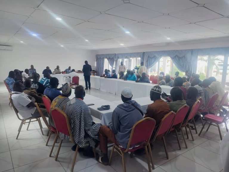 Côte d’Ivoire-AIP / Des commissions villageoises de conciliation formées pour prévenir les conflits et renforcer la cohésion sociale à Bouandougou