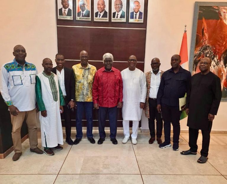 Côte d’Ivoire-AIP/ Enlèvements des stocks de la campagne principale de cacao: le président de l’OIA appelle les coopératives et les producteurs au calme et à la sérénité