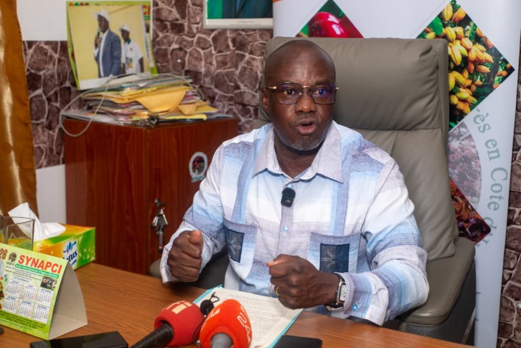 Côte d’Ivoire-AIP / Crise dans la filière cacao : le SYNAP-CI appelle à une concertation des producteurs à l’Ouest