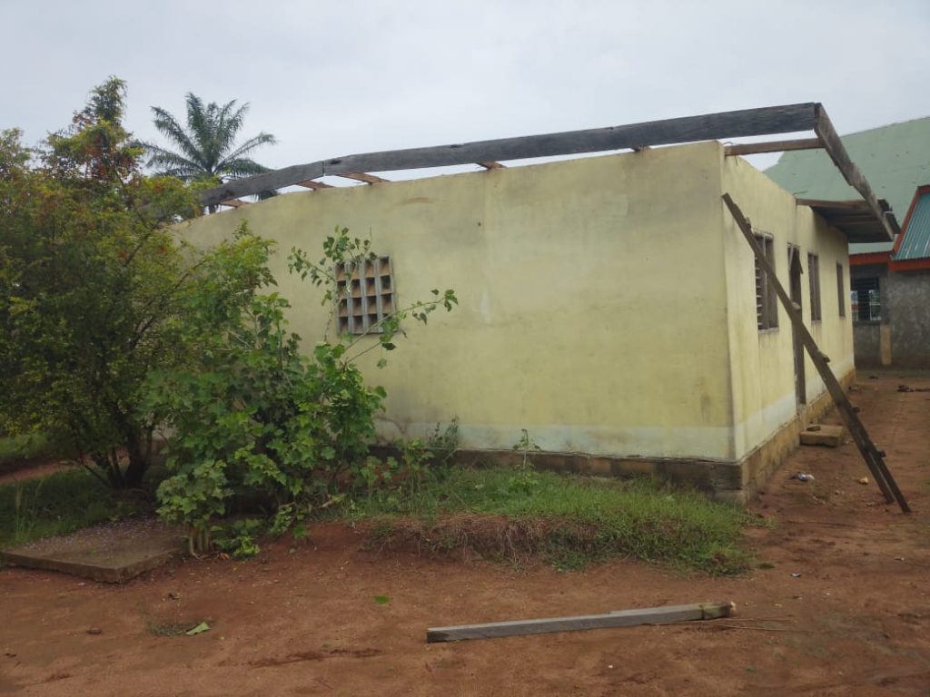La maison du pasteur de l'église UEESO de Kouan-Houlé n'a pas été épargnée par la tornade.