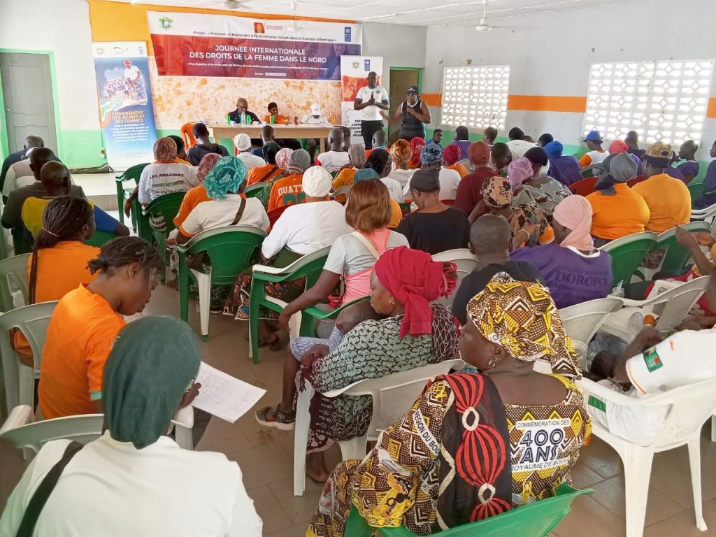 Côte d’Ivoire-AIP/ Les femmes de Doropo sensibilisées sur leurs droits et devoirs